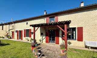 Maison 7 Pièces 218 m² à vendre à Ruffec (16700)