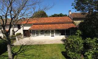 Maison 6 Pièces 147 m² à vendre à Chef-Boutonne (79110)