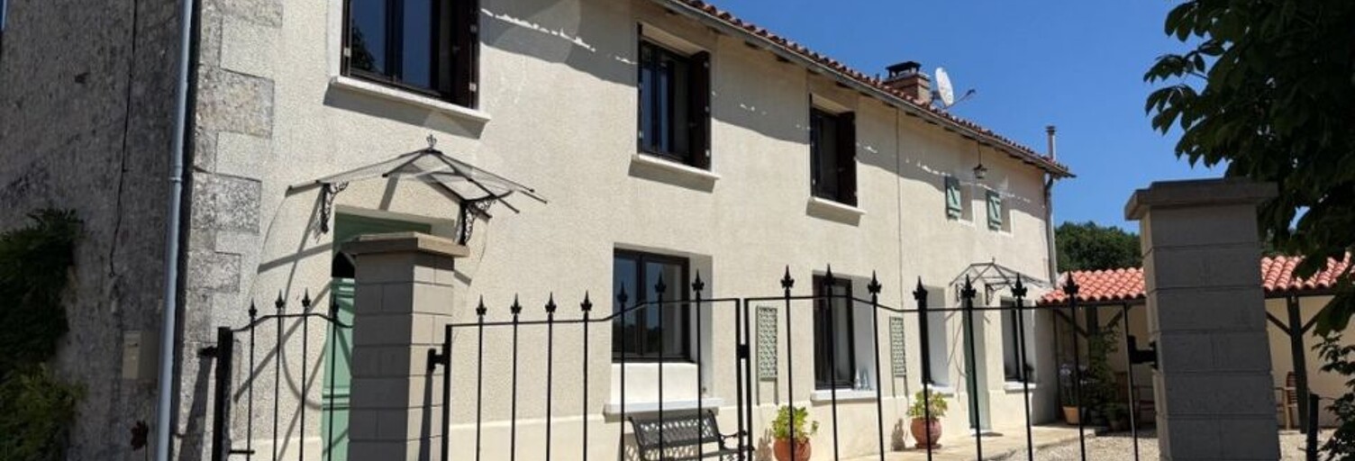 Maison 5 Pièces 170 m² à vendre à Nanteuil-en-Vallée (16700)