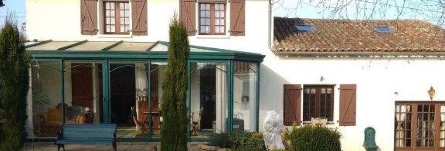 Maison 6 Pièces 174 m² à vendre à Sauzé-entre-Bois (79190)