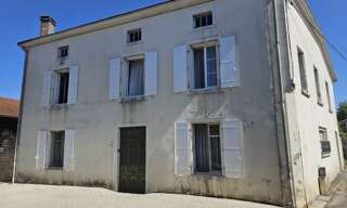 Maison 10 Pièces 258 m² à vendre à Villefagnan (16240)