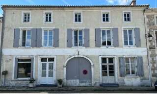 Maison 8 Pièces 294 m² à vendre à Villefagnan (16240)