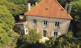 Maison 8 Pièces 230 m² à vendre à Valence-en-Poitou (86700)