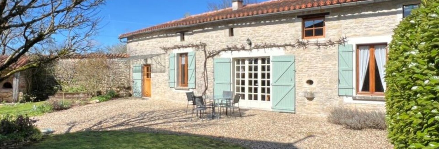 Maison 4 Pièces 125 m² à vendre à Nanteuil-en-Vallée (16700)