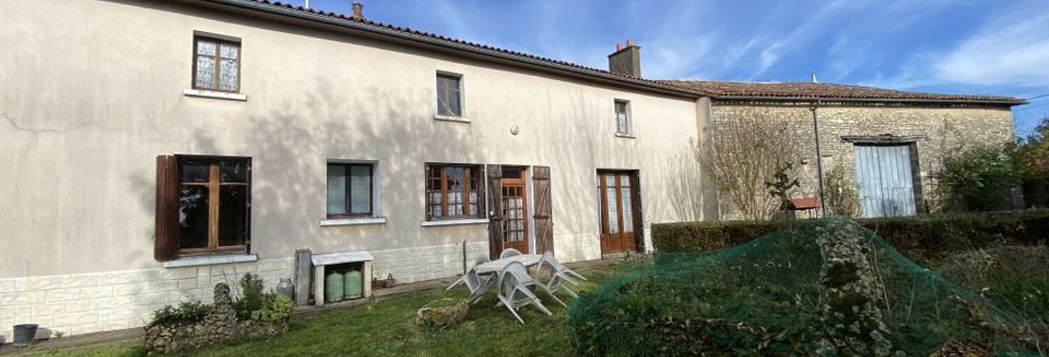 Maison 5 Pièces 120 m² à vendre à Sauzé-entre-Bois (79190)