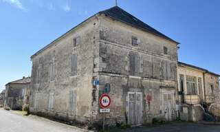 Maison 10 Pièces 250 m² à vendre à Brettes (16240)