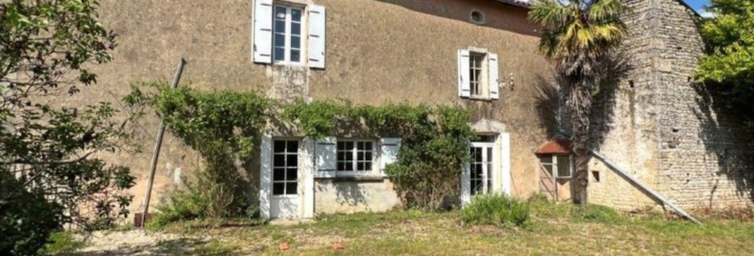 Maison 6 Pièces 184 m² à vendre à Brettes (16240)