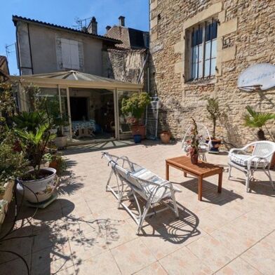 Maison 7 pièces 157400 €