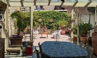 Maison 7 Pièces 212 m² à vendre à Ruffec (16700)