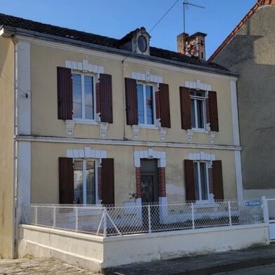Maison 9 pièces 250000 €