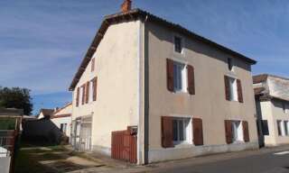 Maison 9 Pièces 202 m² à vendre à Sauzé-entre-Bois (79190)