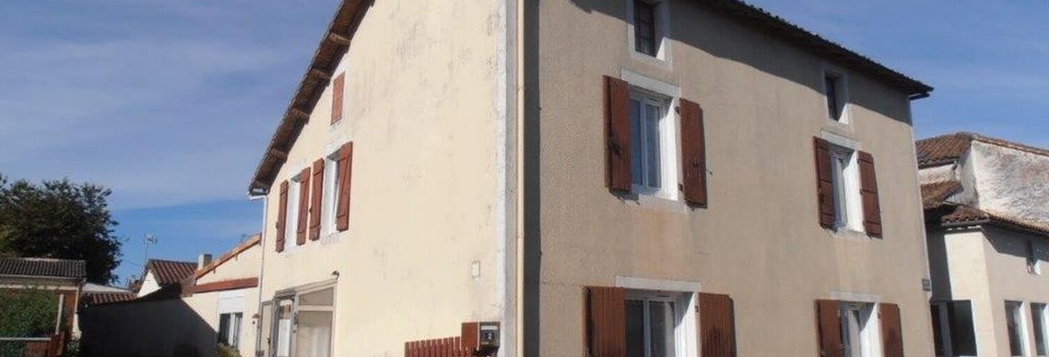 Maison 9 Pièces 202 m² à vendre à Sauzé-entre-Bois (79190)