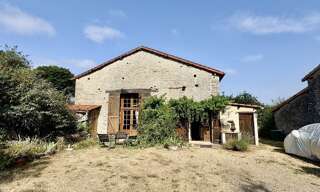 Maison 5 Pièces 148 m² à vendre à Ruffec (16700)