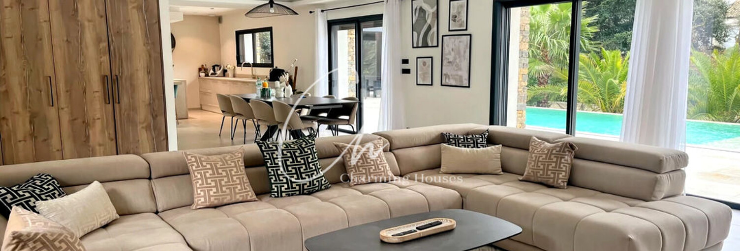 Maison 6 Pièces 187 m² à vendre à Nîmes (30900)