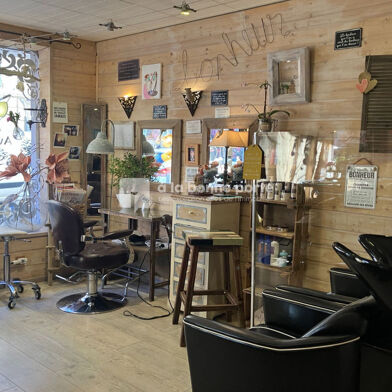 Local industriel  99000 €