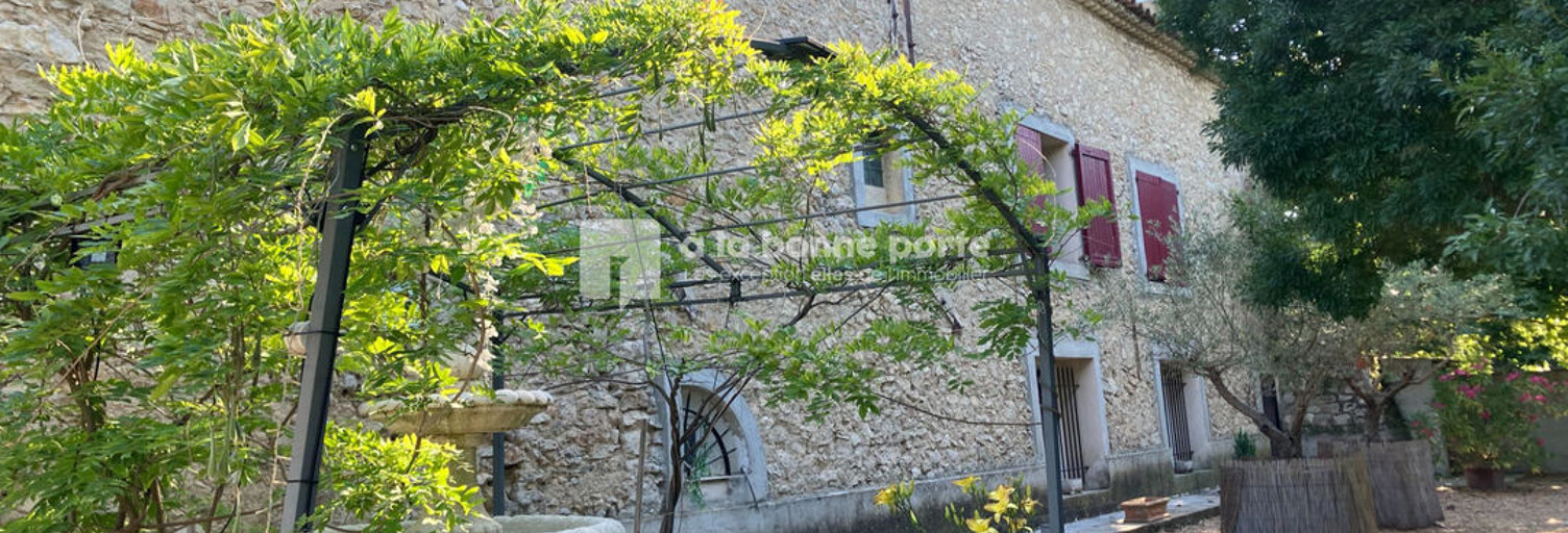 Maison 10 Pièces 400 m² à vendre à Lambesc (13410)