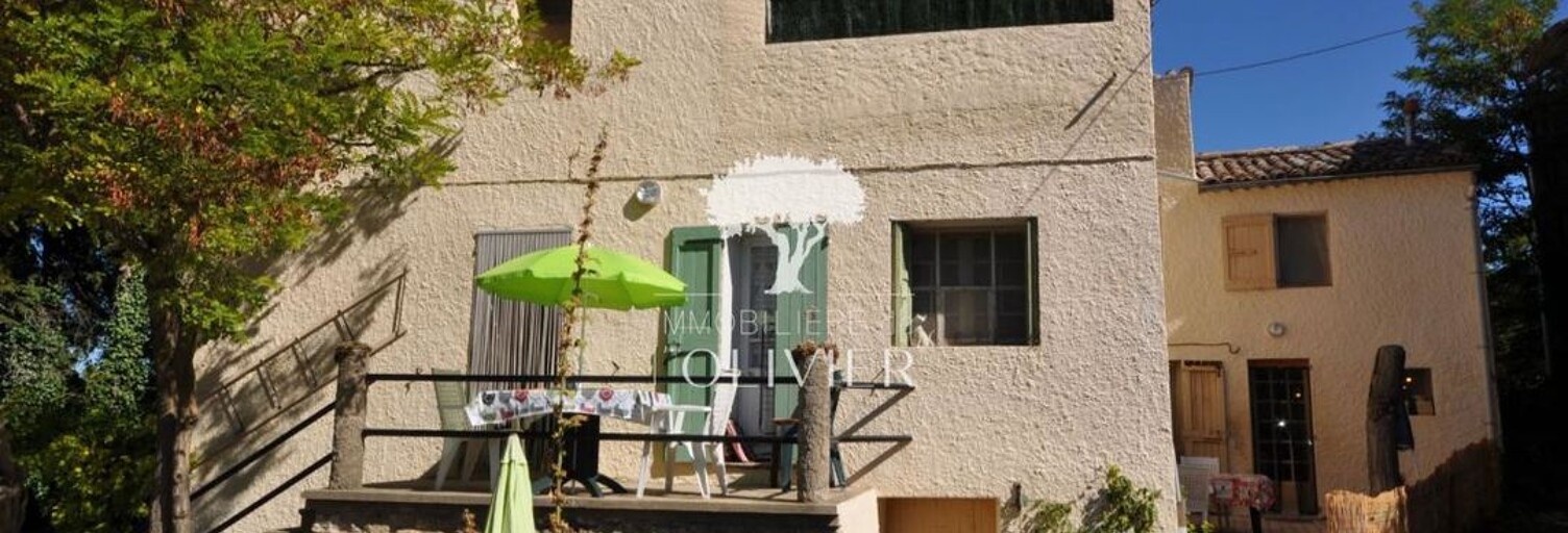 Maison 11 Pièces 230 m² à vendre à Saint-Martin-de-Castillon (84750)