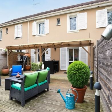 Maison 4 pièces 315000 €