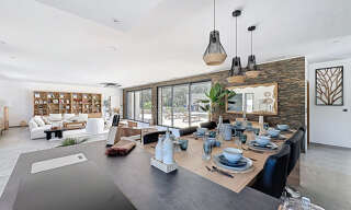 Maison 8 Pièces 338 m² à vendre à Nîmes (30000)