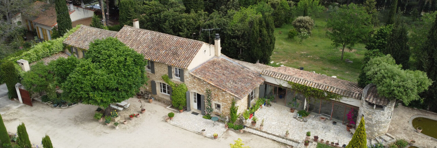 Maison 9 Pièces 196 m² à vendre à Saint-Laurent-des-Arbres (30126)