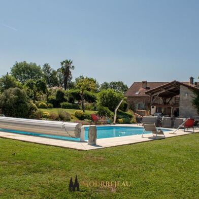 Maison 7 pièces 399000 €