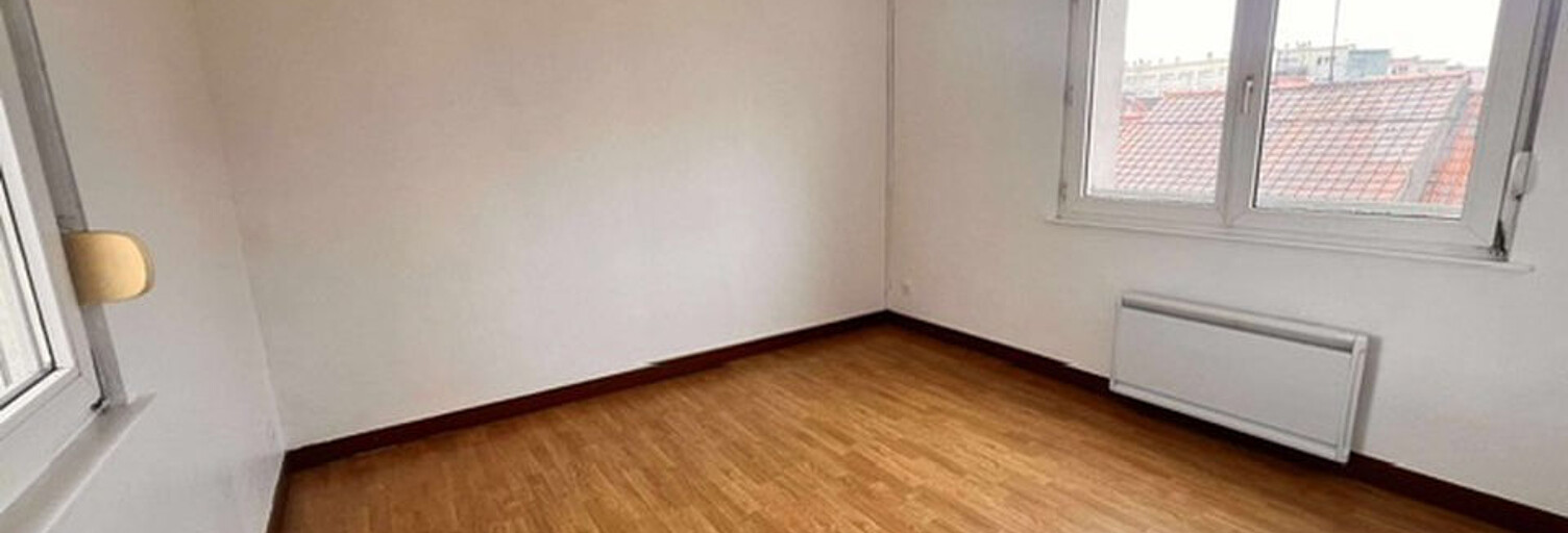 Immeuble  85 m² à vendre à Calais (62100)