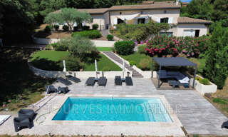 Maison 5 Pièces 226 m² à vendre à Tourves (83170)