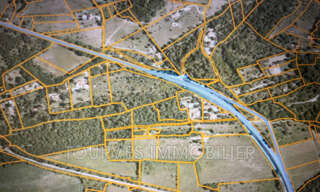 Terrain  20132 m² à vendre à Tourves (83170)