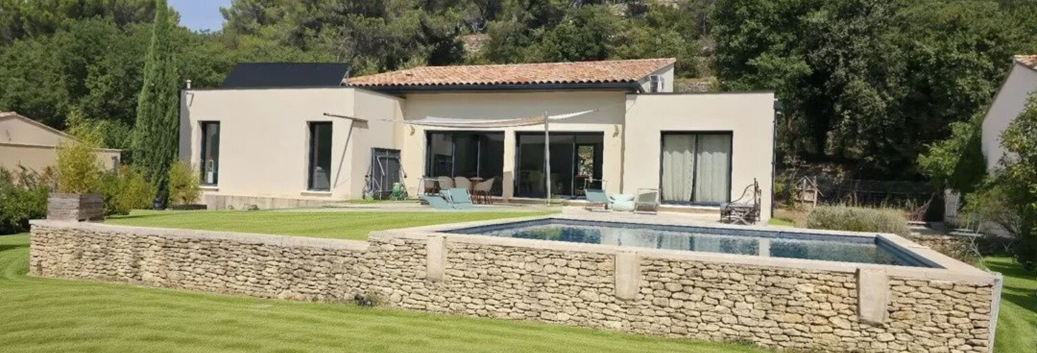 Maison 5 Pièces 122 m² à vendre à Maubec (84660)