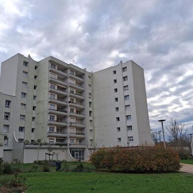 Appartement 5 pièces 61000 €