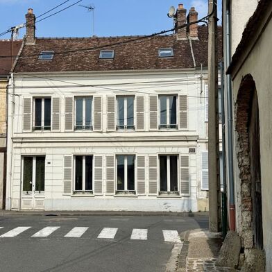 Maison 10 pièces 326000 €