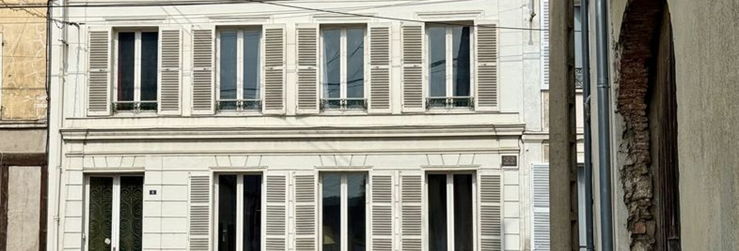 Maison 10 Pièces 283 m² à vendre à Donnemarie-Dontilly (77520)