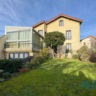 Maison 5 pièces 620000 €