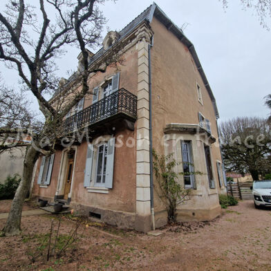 Maison 9 pièces 260000 €