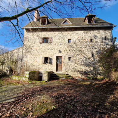 Maison 10 pièces 270000 €