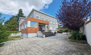 Maison 13 Pièces 350 m² à vendre à Saint-Pourçain-sur-Sioule (03500)