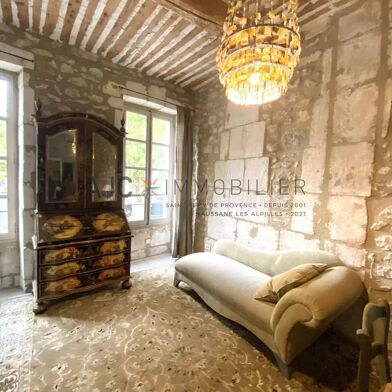 Appartement 2 pièces 775 €