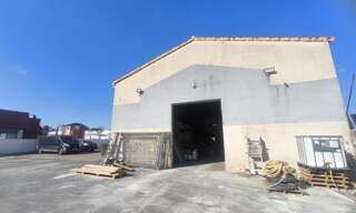 Local industriel  450 m² à vendre à Saint-Geniès-de-Malgoirès (30190)