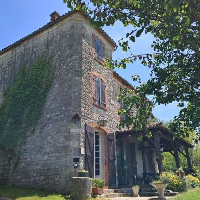 Maison 8 pièces 332000 €