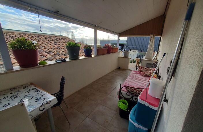 À VENDRE  Velaux Immeuble  de rapport 7 appartements — photo 3