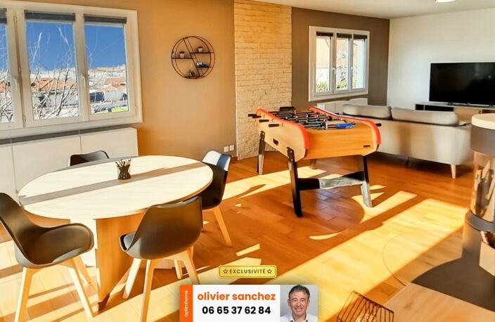 COURNON (63) - 7 pièces - DPE D - 162m² -  Vue dégagée sur la chaîne des Puys — photo 3