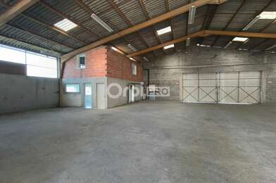 Local industriel  2400 €