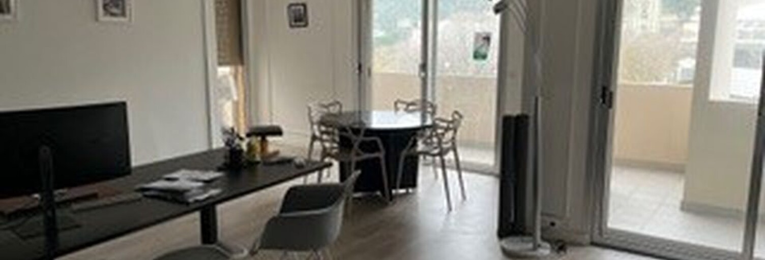 Bureau 5 Pièces 115 m² à louer à Bastia (20200)