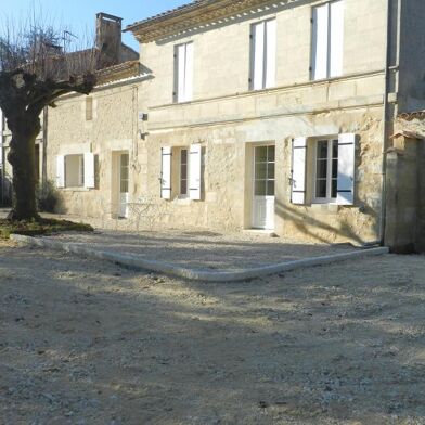 Maison 3 pièces 1180 €