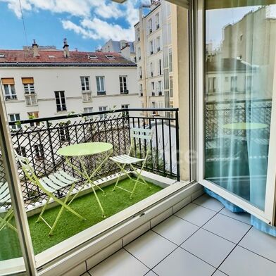 Appartement 1 pièces 1060 €