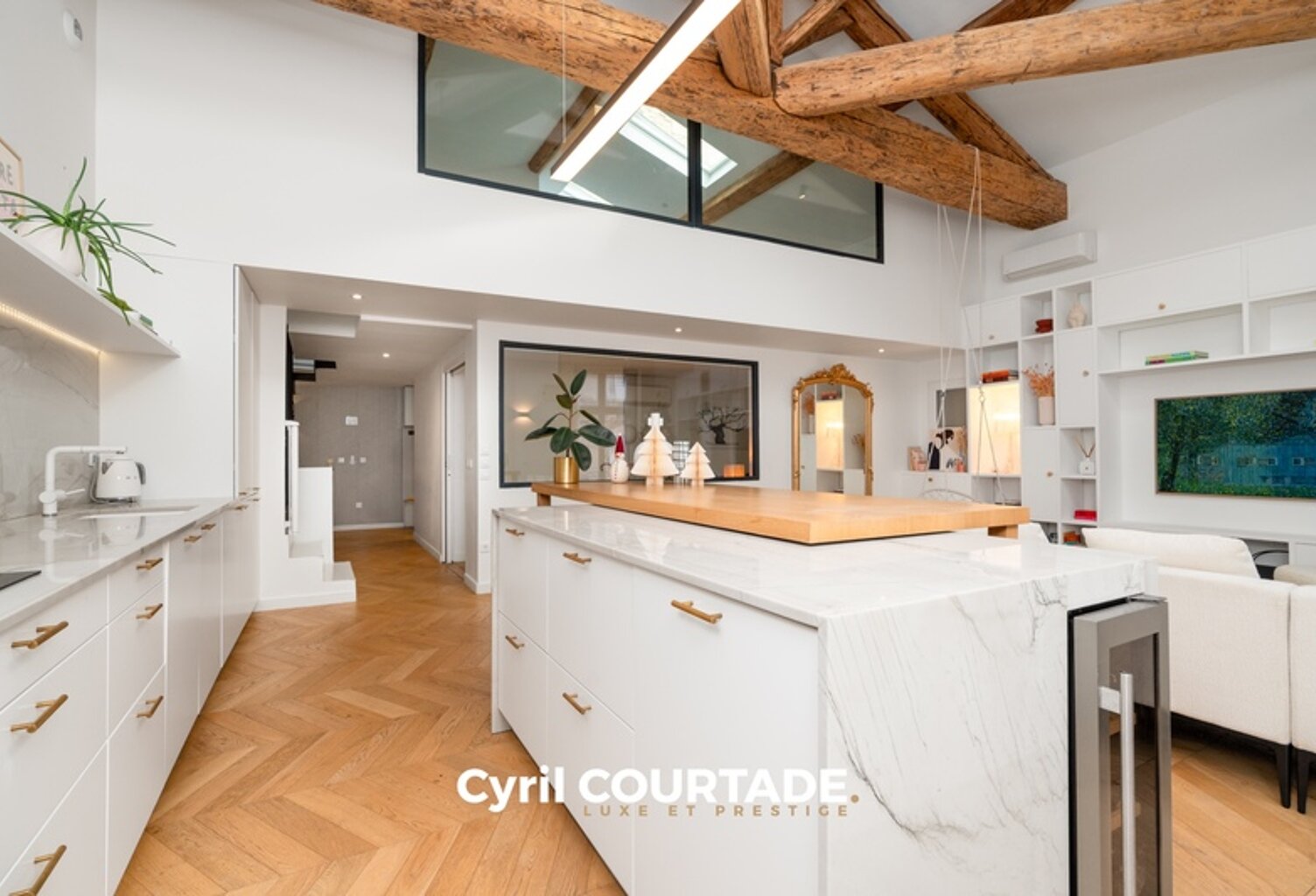 Montpellier, Dpt Hérault (34), Loft d'architecte en duplex de 120 m² — photo 1