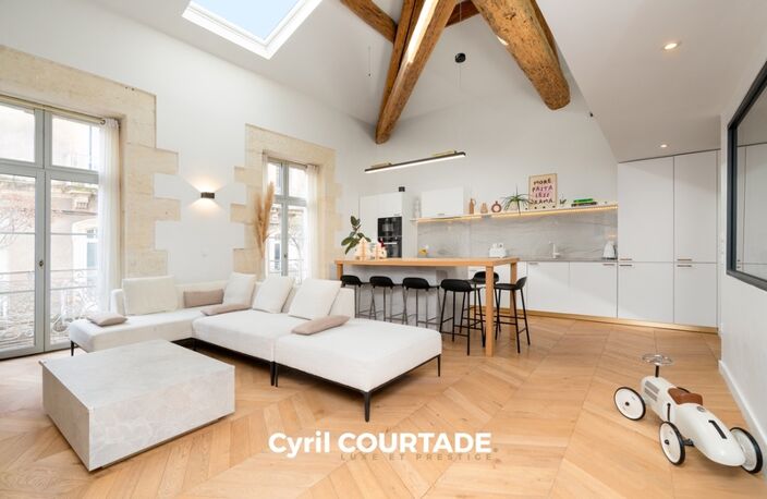 Montpellier, Dpt Hérault (34), Loft d'architecte en duplex de 120 m² — photo 3