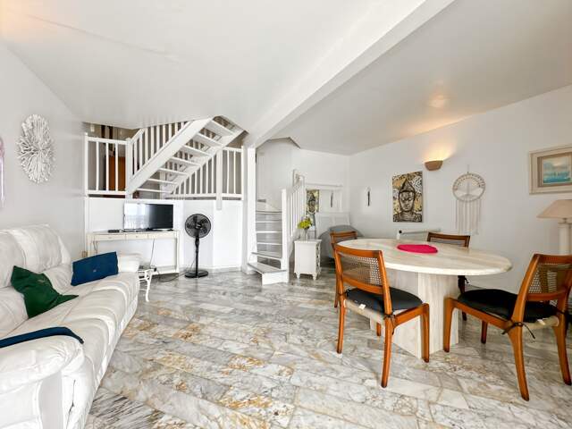 À VENDRE APPARTEMENT T3 VUE MER - IDÉAL INVESTISSEUR - SECTEUR MONT VERNON À SAINT-MARTIN (97150) — photo du bien