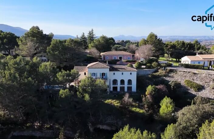 Domaine et Golf de Pont Royal, belle  propriété de 290 m2 établie sur un terrain de 2600 m2, cinq chambres, un bureau, piscine, pool house, triple garage — photo 5