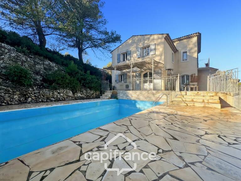Domaine et Golf de Pont Royal, belle  propriété de 290 m2 établie sur un terrain de 2600 m2, cinq chambres, un bureau, piscine, pool house, triple garage — photo 1